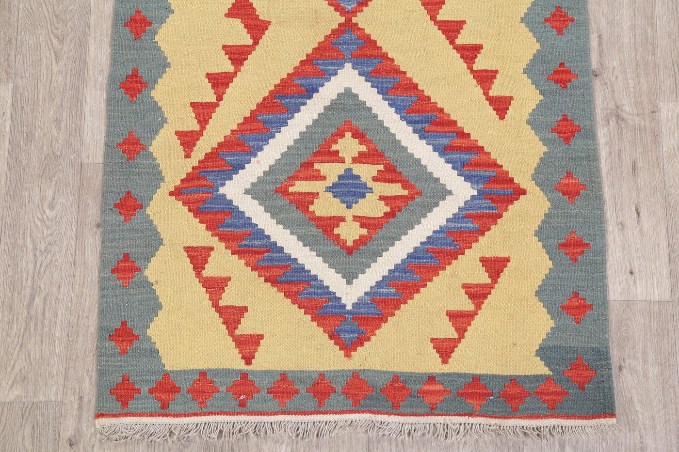 Geometric Kilim Shiraz Persian Wool Rug 3x5