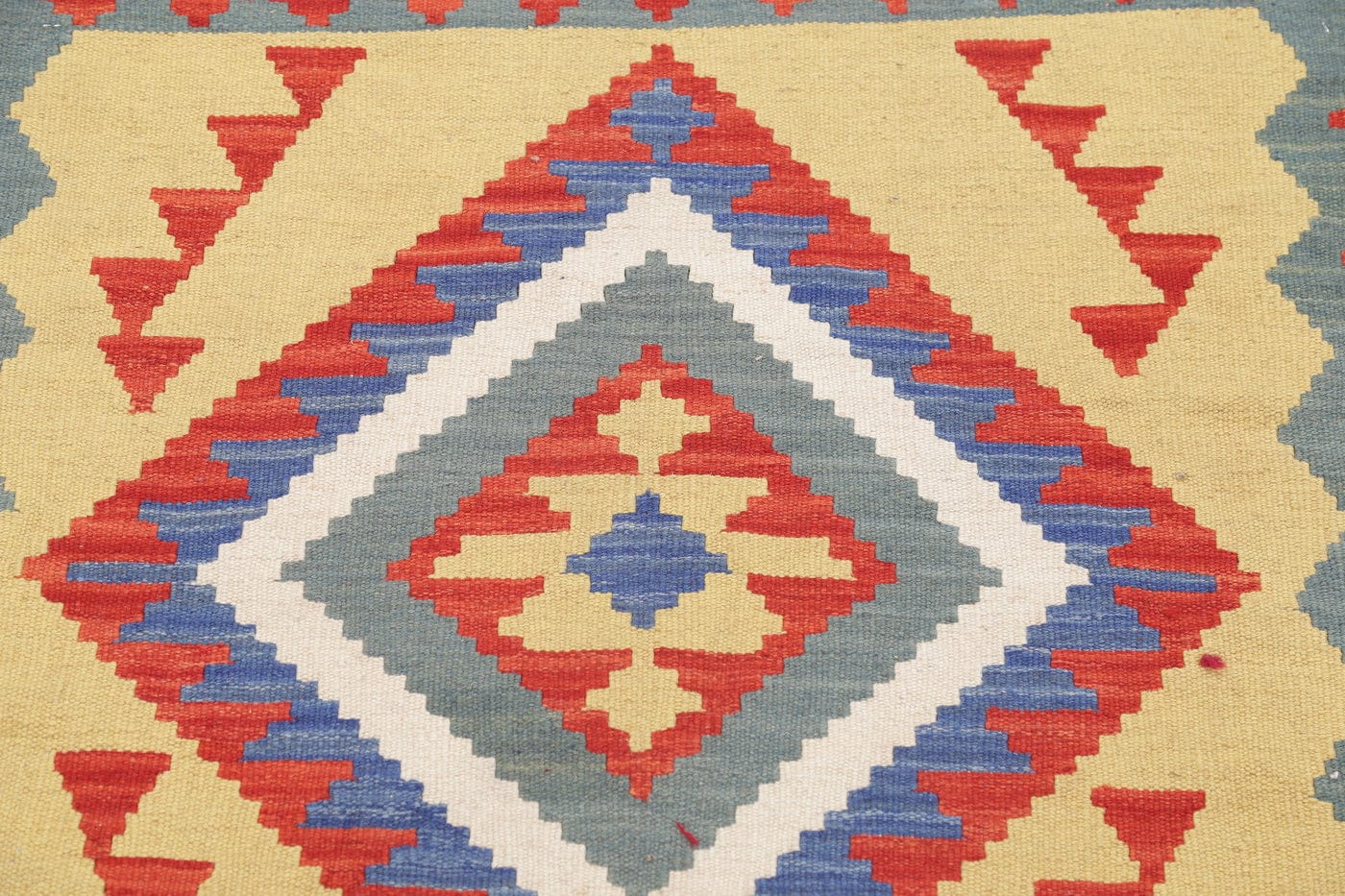 Geometric Kilim Shiraz Persian Wool Rug 3x5