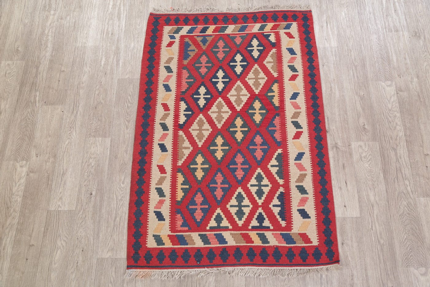 Geometric Kilim Shiraz Persian Wool Rug 3x5