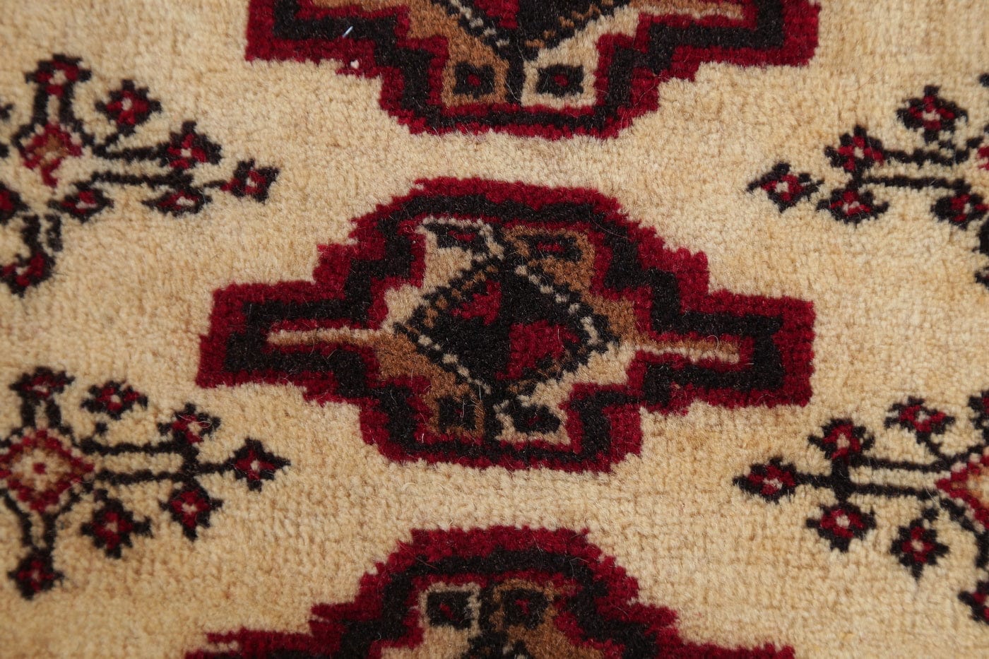 Beige Geometric Turkoman Bokhara Persian Area Rug 4x6