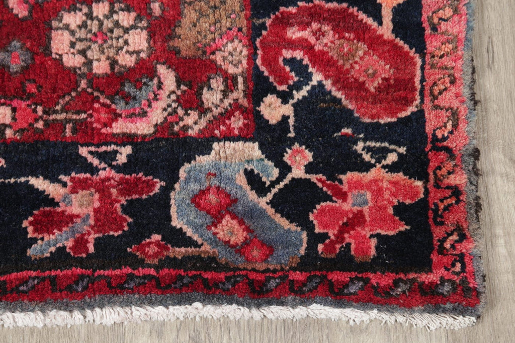 Hand-Knotted Red Geometric Heriz Persian Area Rug Wool 4x5