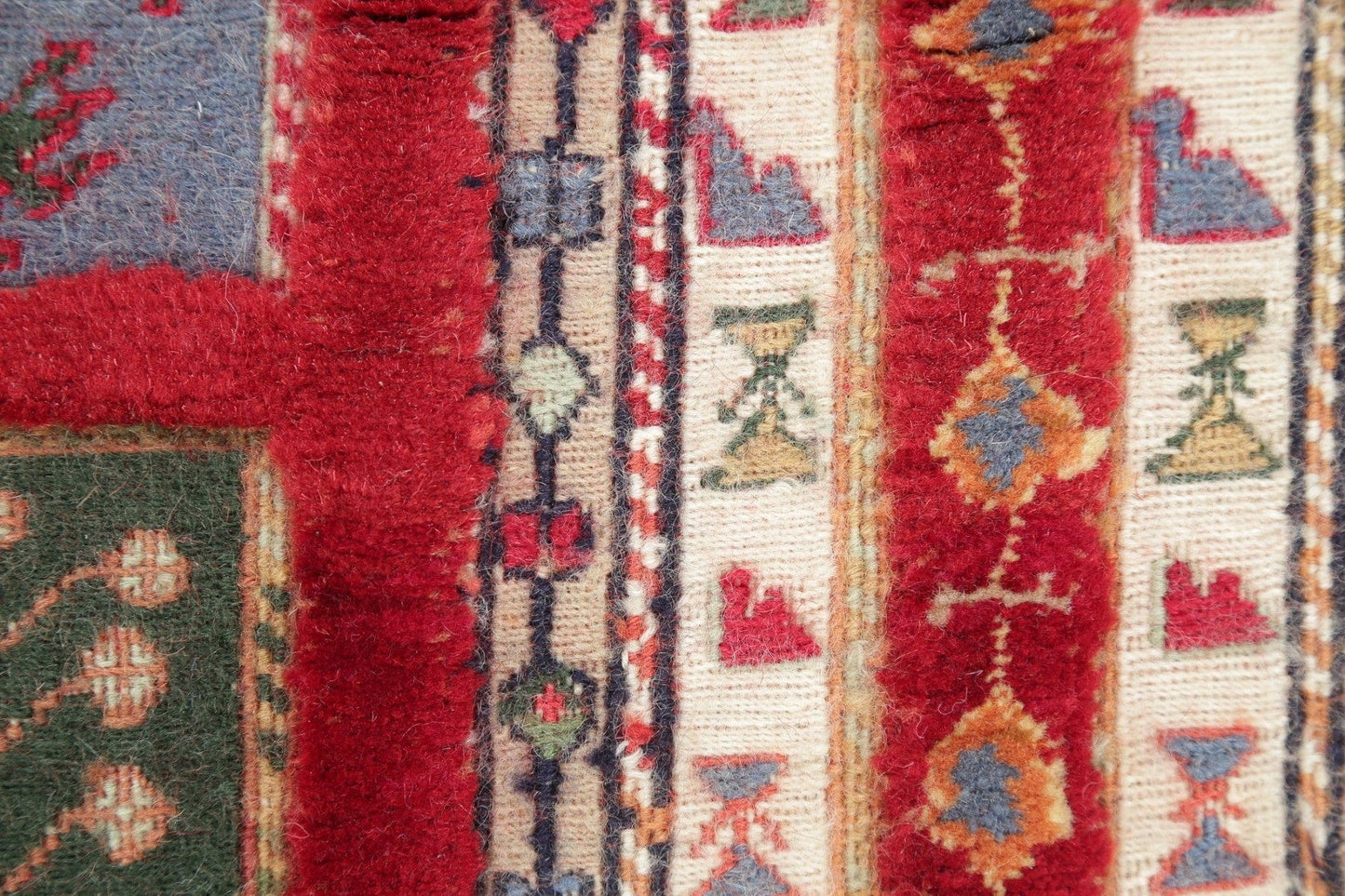 Hand-Woven Red Tribal Kilim Shiraz Persian Rug Wool 3x4