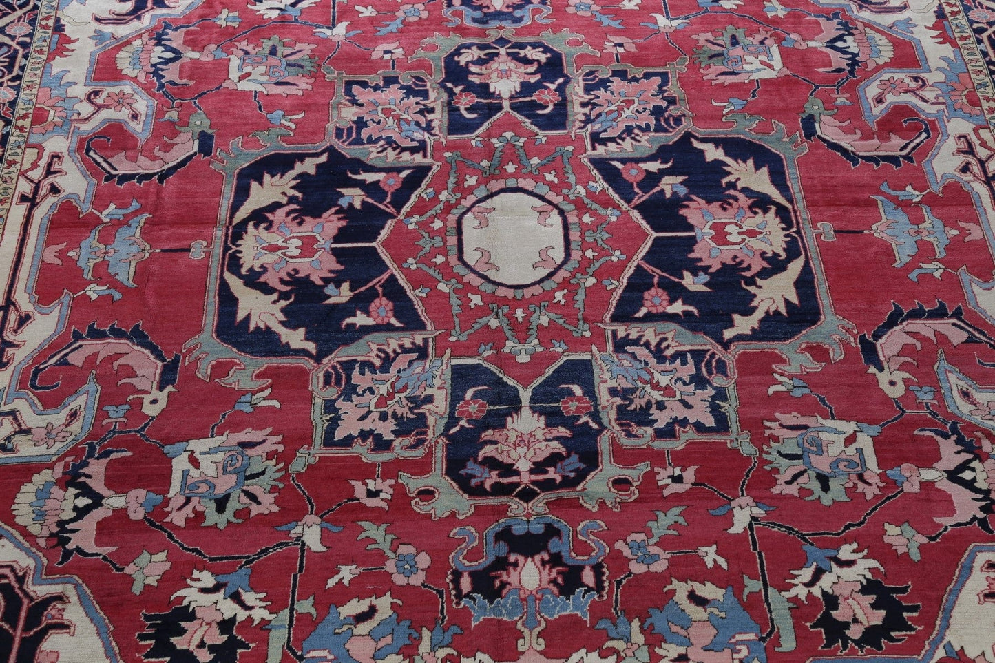 Vegetable Dye Antique Heriz Serapi Persian Hand-Knotted 13x19 Red Wool Rug