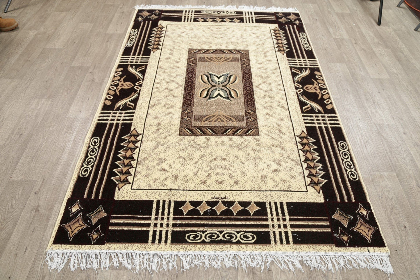 Ivory Geometric Modern Turkish Oriental 5x7 Area Rug