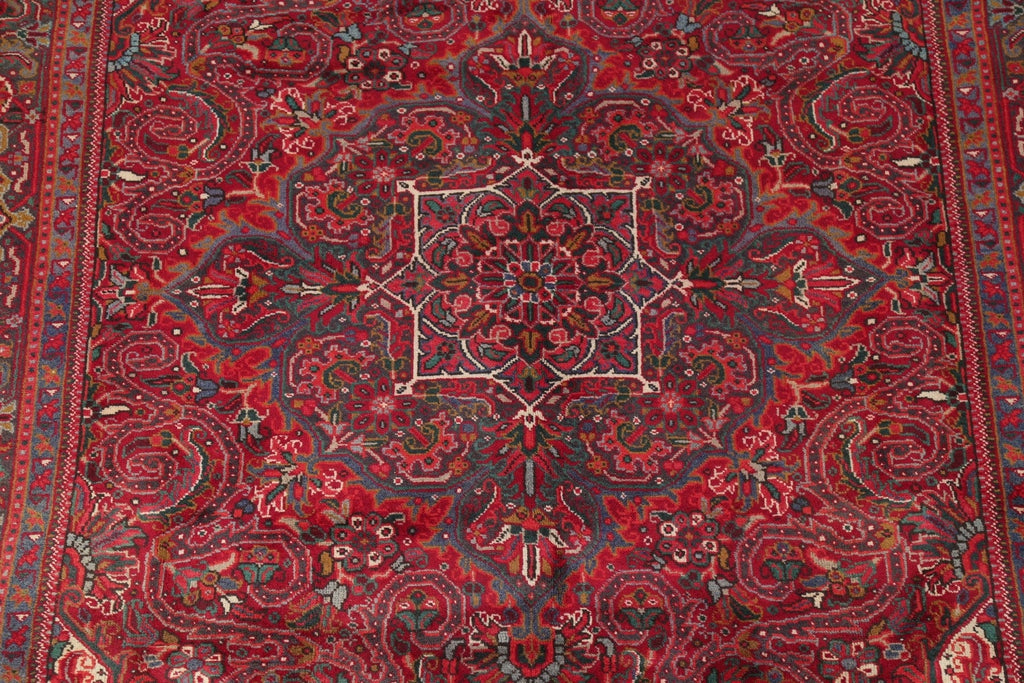 Traditional Floral Red Heriz Persian Hand-Knotted 7x9 Wool Area Rug