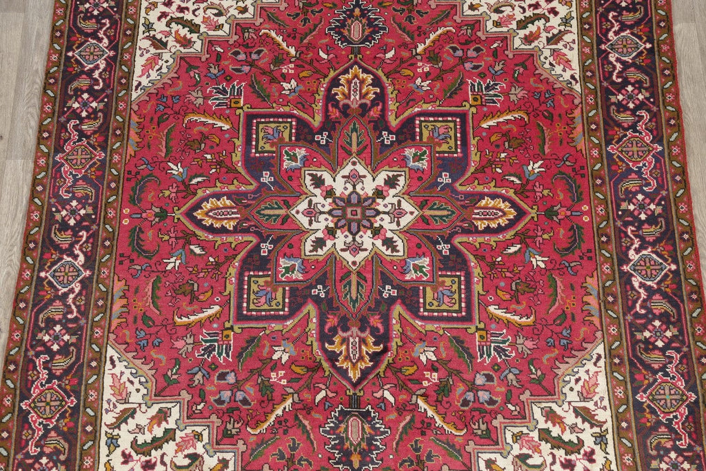 Red Geometric Heriz Persian Hand-Knotted 6x9 Wool Area Rug