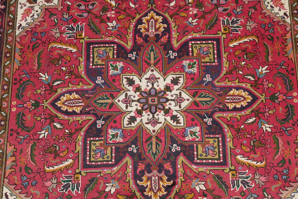 Red Geometric Heriz Persian Hand-Knotted 6x9 Wool Area Rug