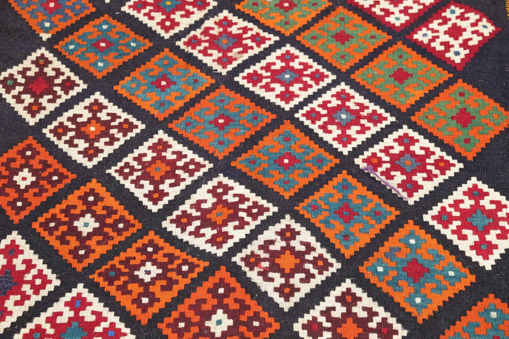 Geometric Kilim Qashqai Persian Hand-Woven 5x7 Wool Area Rug