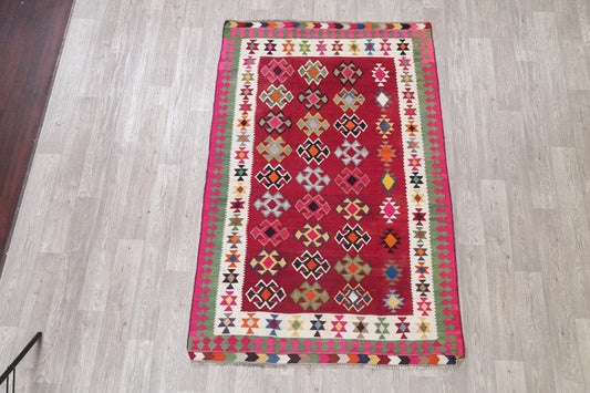 Red Geometric Kilim Qashqai Persian Hand-Woven 5x7 Wool Area Rug