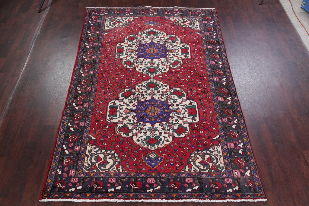 Geometric Red Bakhtiari Persian Hand-Knotted 6x10 Wool Area Rug