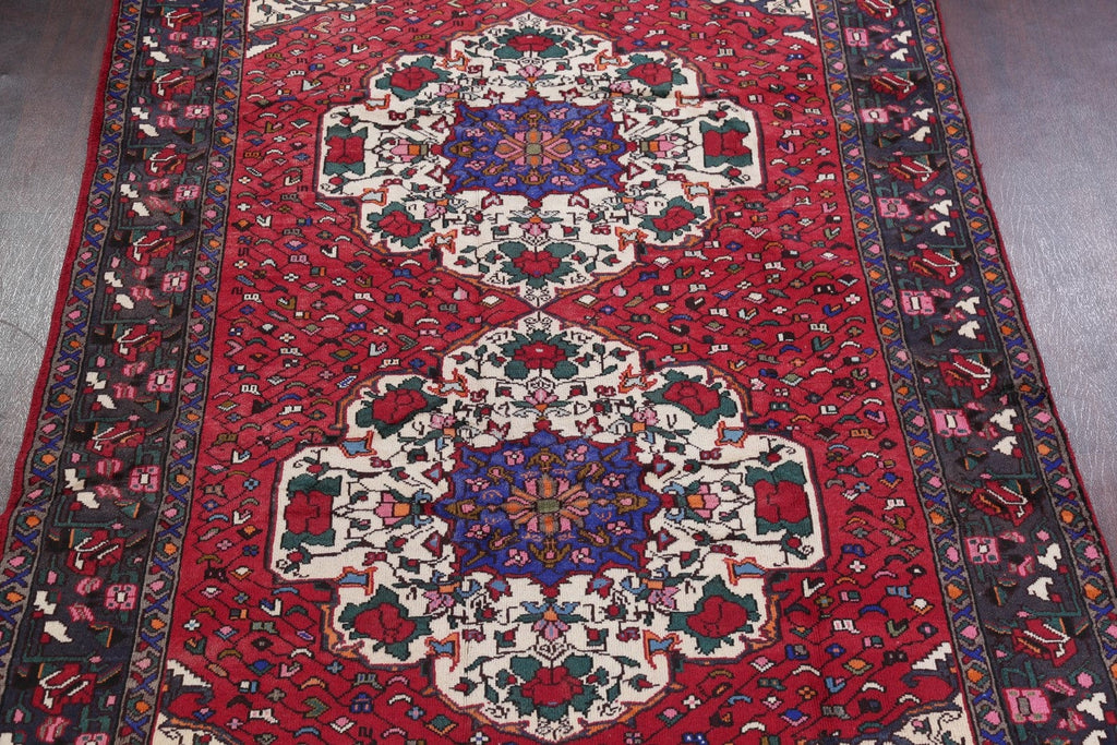 Geometric Red Bakhtiari Persian Hand-Knotted 6x10 Wool Area Rug