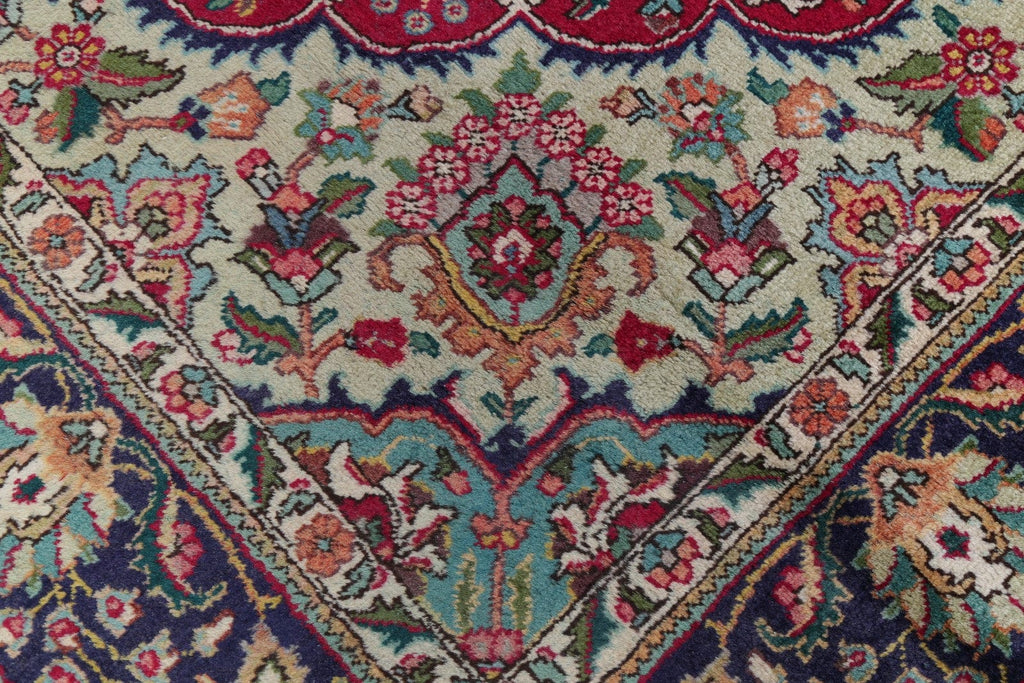 Traditional Floral Tabriz Persian Hand-Knotted 7x10 Wool Area Rug