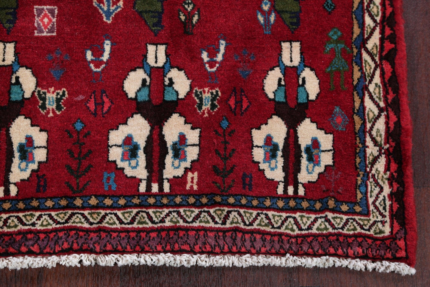 Animal Pictorial Shiraz Persian Area Rug 4x5