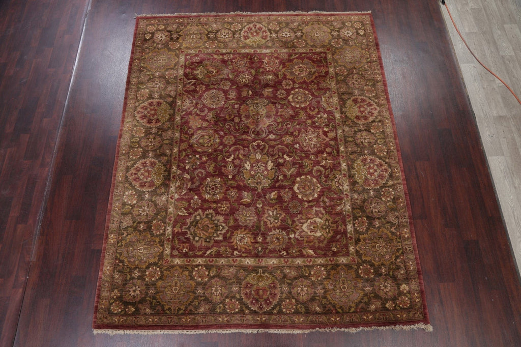 Floral Agra Hand-Knotted 8x10 Wool Area Rug