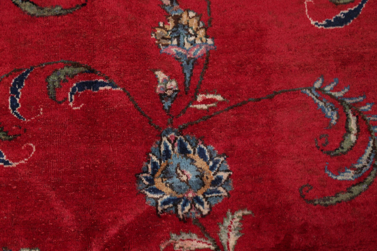 Floral Red Sarouk Persian Hand-Knotted 8x12 Wool Area Rug