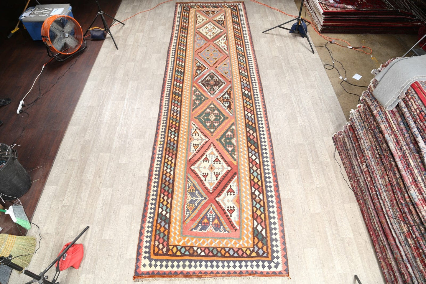 Geometric 5x19 Kilim Shiraz Persian Rug Runner