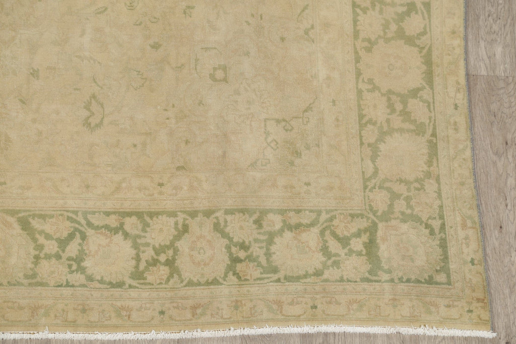 Muted Kashan Persian Hand-Knotted 8x11 Wool Distressed Area Rug
