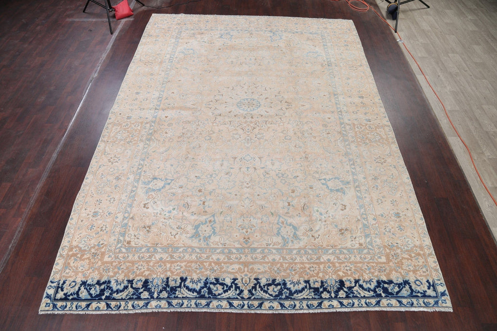 Muted Kashan Persian Hand-Knotted 9x13 Wool Distressed Area Rug