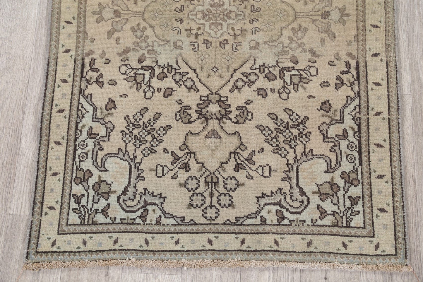 Tabriz Muted Distressed Rug 3x5