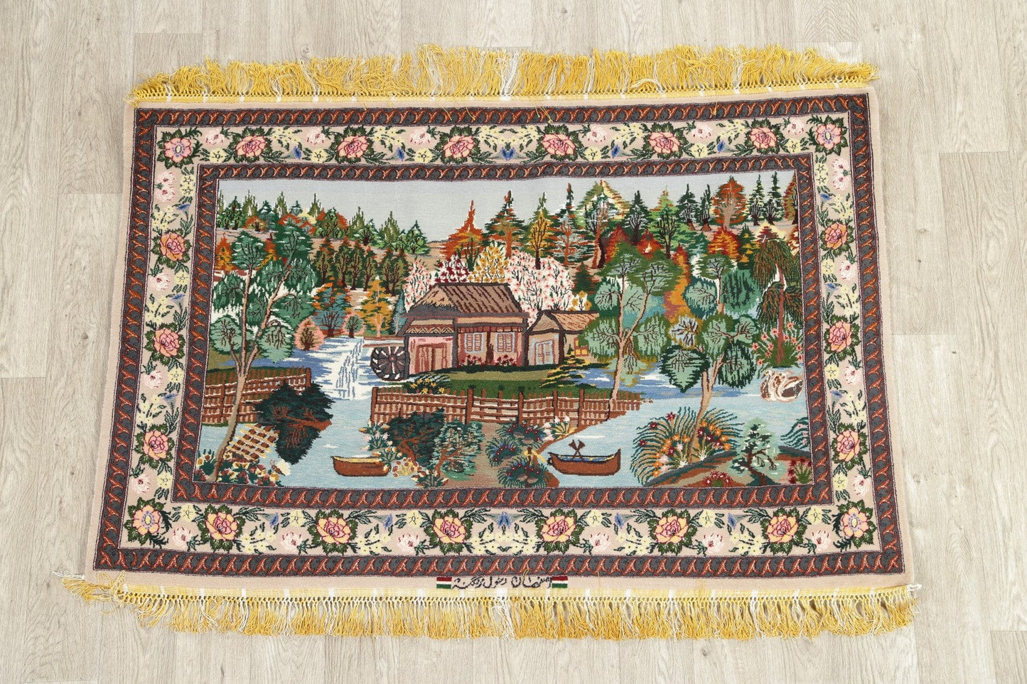 Pictorial Isfahan Persian Wool Rug 4x5