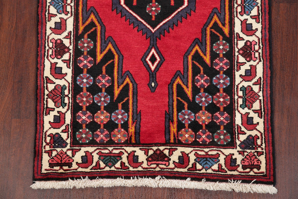 Tribal Geometric Bakhtiari Persian Wool Rug 3x5