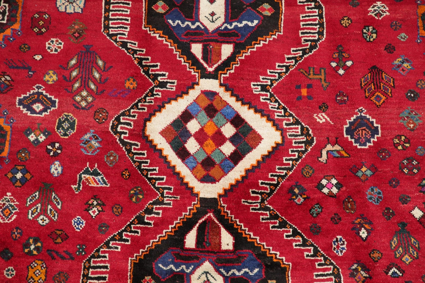 Tribal Red Shiraz Persian Wool Area Rug 6x9