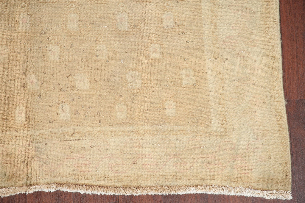 Antique Muted Gold Distressed Sarouk Persian Wool Rug 5x8