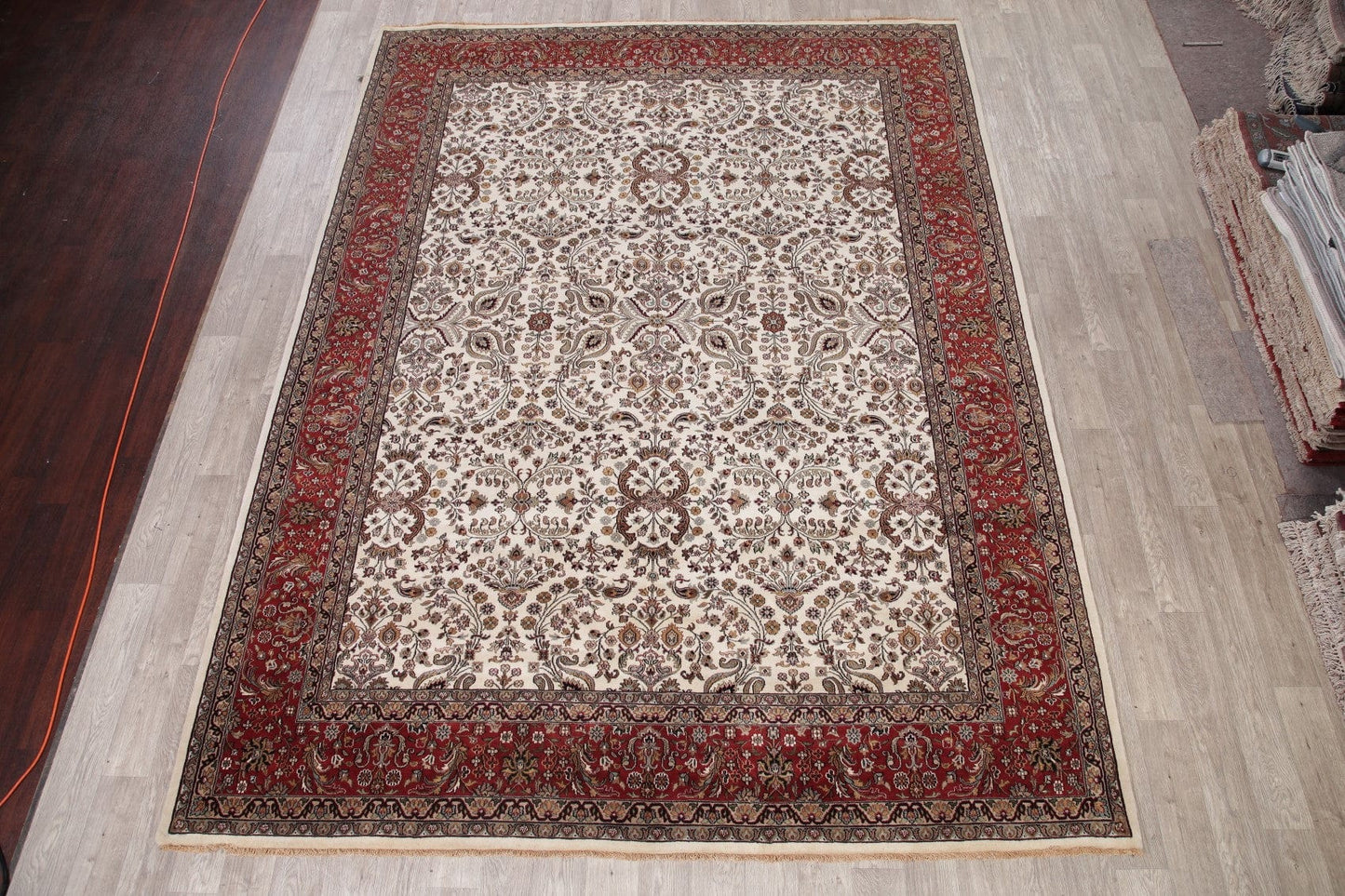 All-Over Floral Ivory Agra Indo Oriental Area Rug 9x12