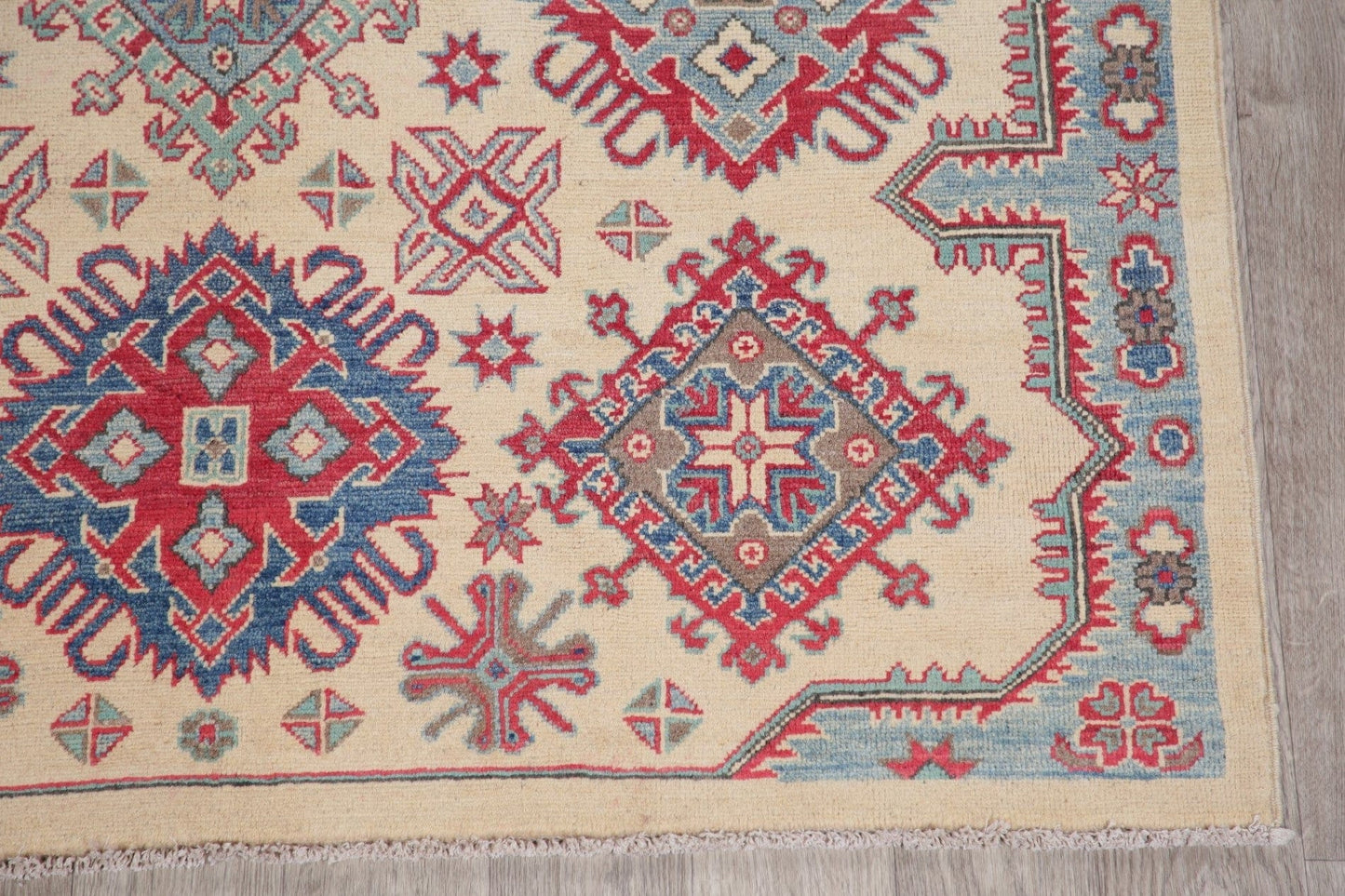 Ivory Super Kazak-Chechen Oriental Rug 5x7