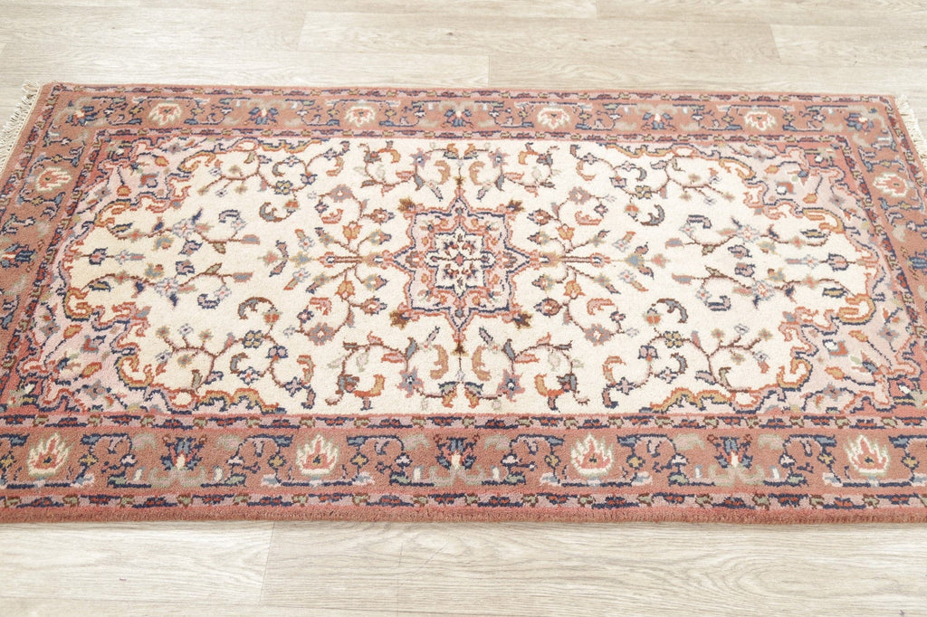 Floral Ivory Sarouk Indian Wool Rug 3x6