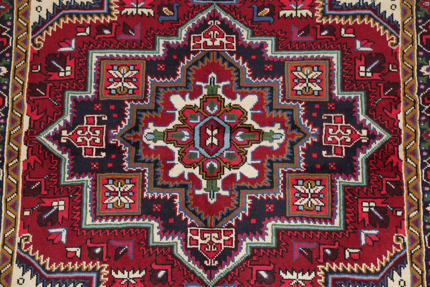 Geometric Red Heriz Serapi Persian Wool Rug 5x7