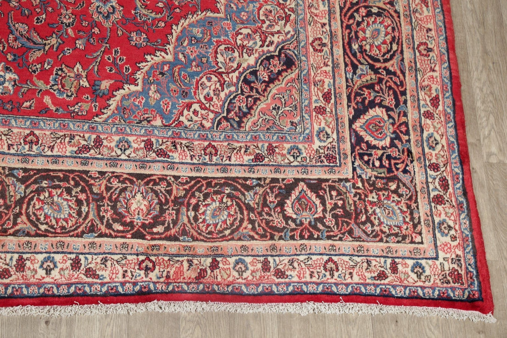 Large Vintage Floral Red Shahbaft Persian Wool Rug 10x17
