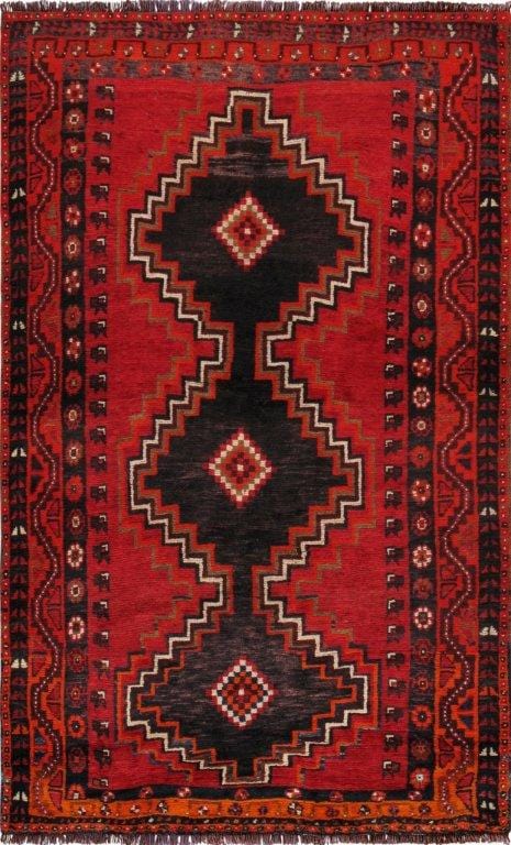 Vintage Shiraz Collection Red Lamb's Wool Area Rug- 4' 2" X 7' 2"