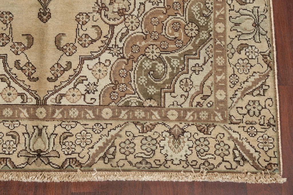 Vintage Floral Tabriz Persian Distressed Area Rug 6x9