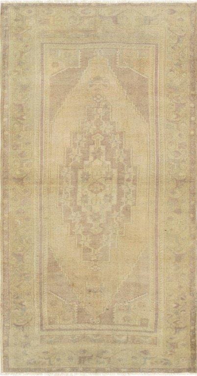 Vintage Oushak Collection Beige Lamb's Wool Area Rug- 3' 4" X 6' 3"