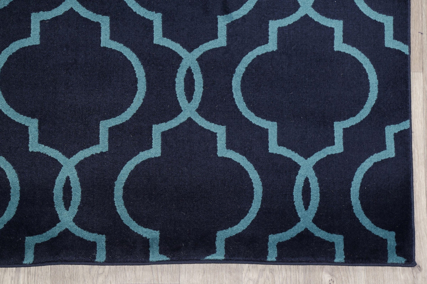 Blue Trellis Area Rug 5x8