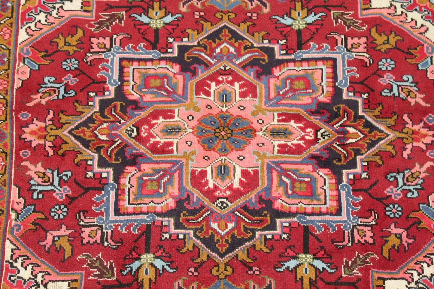 Geometric Red Heriz Persian Area Rug 5x6