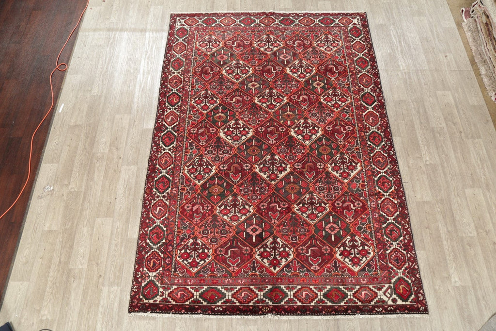 Vintage Garden Design Bakhtiari Persian Area Rug 7x10