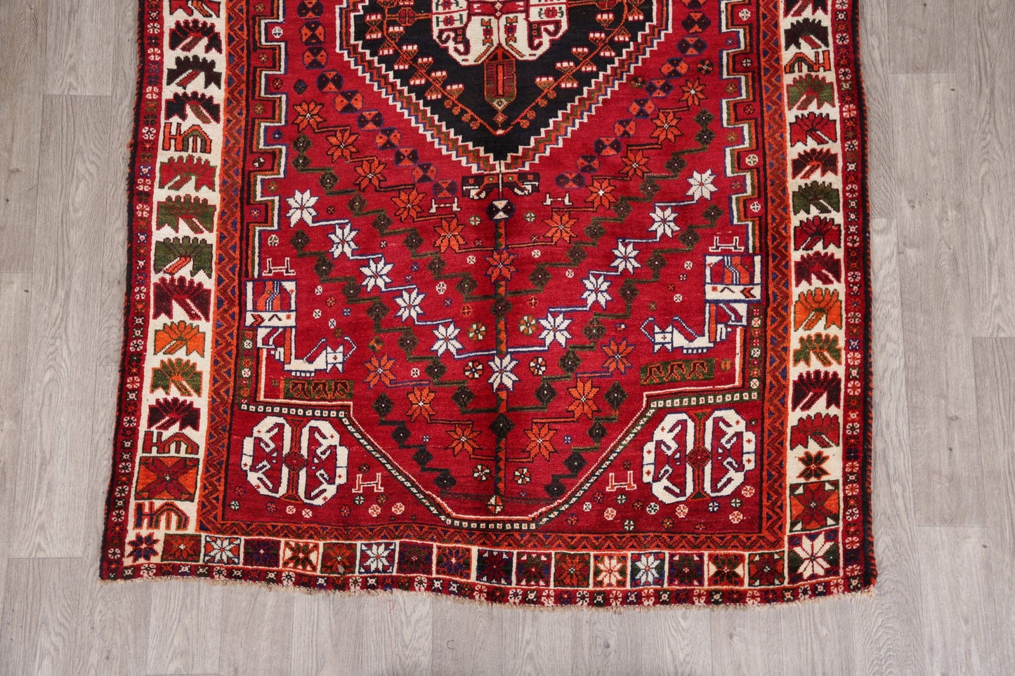 Geometric Shiraz Red Persian Area Rug 5x9