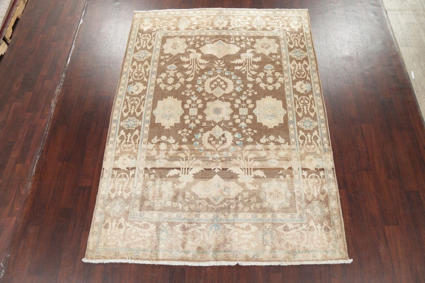 Antique Look Muted Floral Sultanabad Persian Area Rug 7x10