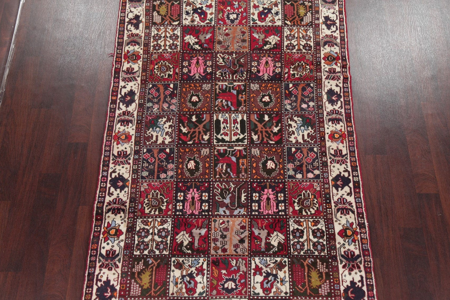 Garden Design Bakhtiari Persian Area Rug 5x9