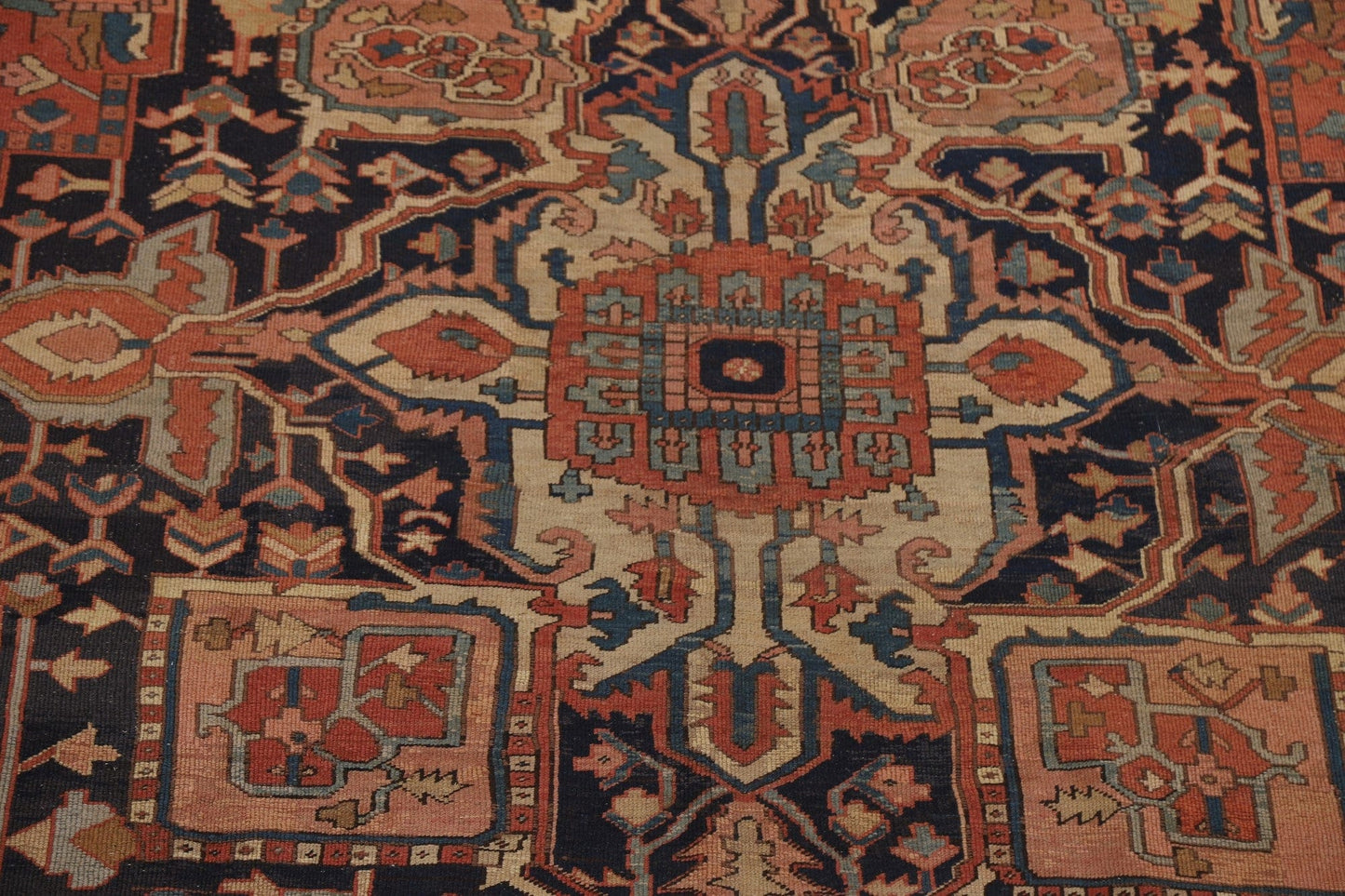 Pre-1900 Antique Vegetable Dye Heriz Serapi Persian Rug 10x15