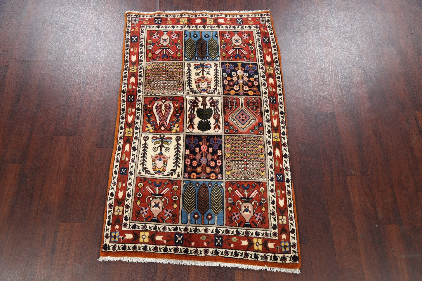 Garden Design Bakhtiari Persian Area Rug 3x5