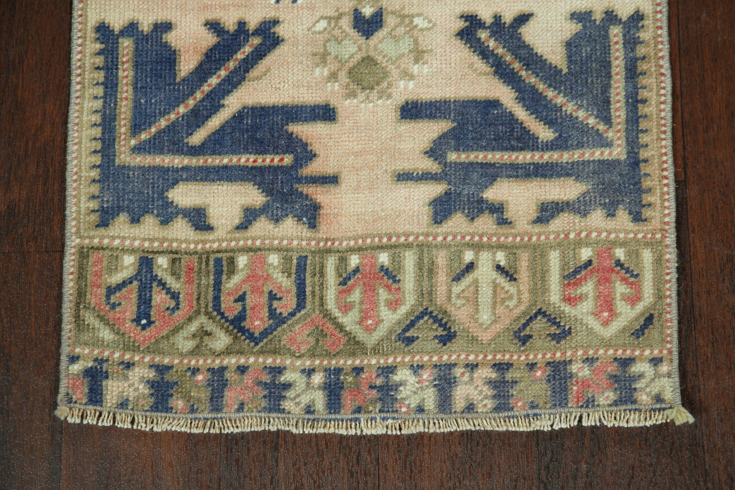 Anatolian Turkish Oriental Rug 2x4