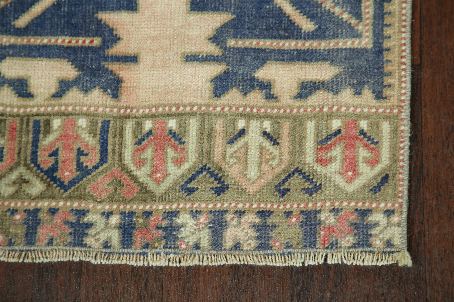 Anatolian Turkish Oriental Rug 2x4