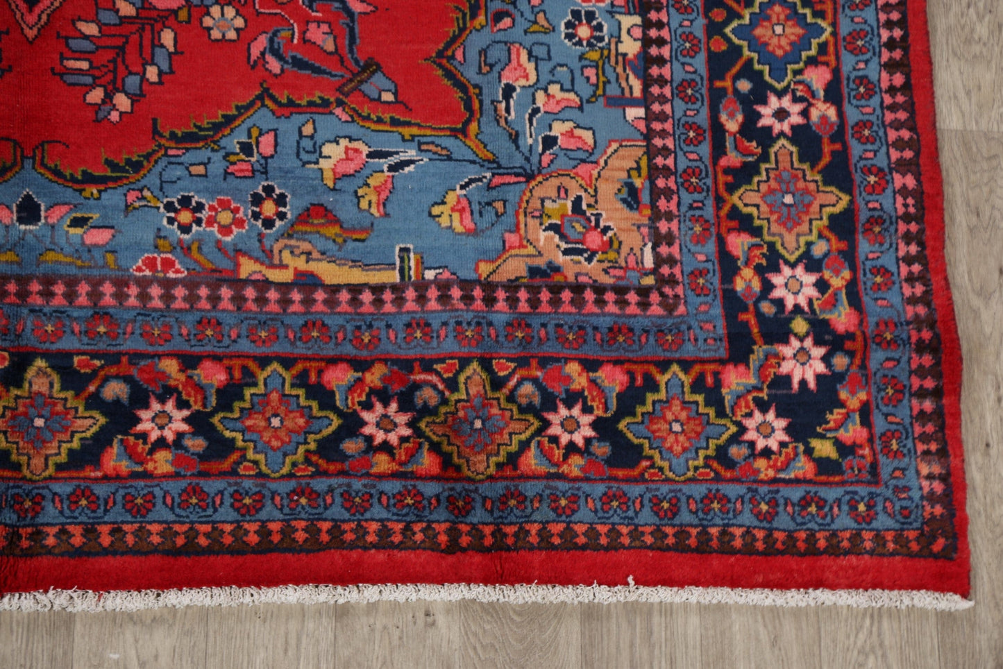 Floral Red Sarouk Persian Area Rug 7x10