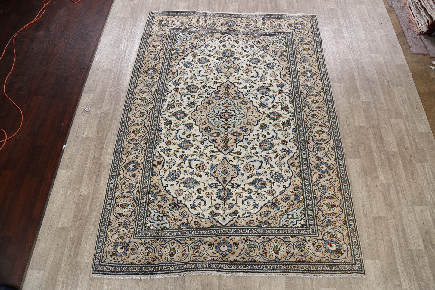 Vintage Floral Kashan Persian Area Rug 8x11