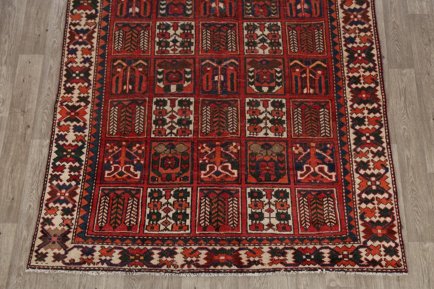 Antique Garden Design Bakhtiari Persian Area Rug 6x10