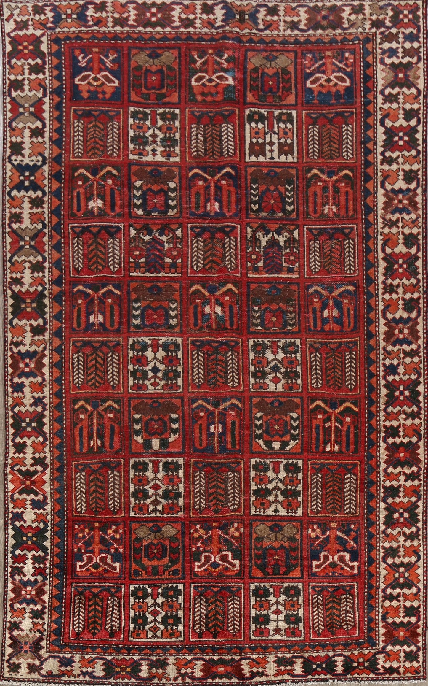 Antique Garden Design Bakhtiari Persian Area Rug 6x10