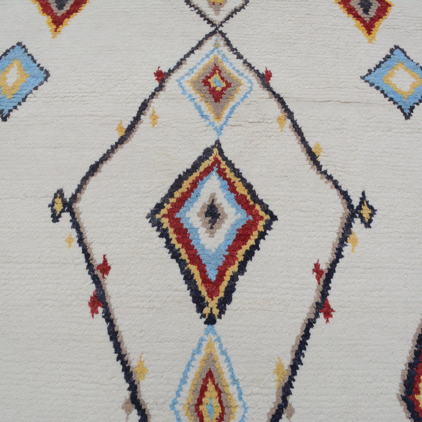 Ivory Tribal Diamond Moroccan Area Rug 9x13